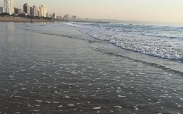 DURBAN BEACHFRONT - Tenbury 903