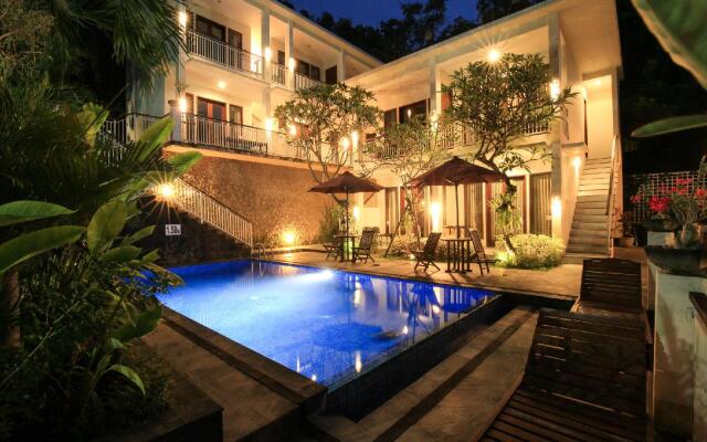 Dewi Villa Padangbai Hotel