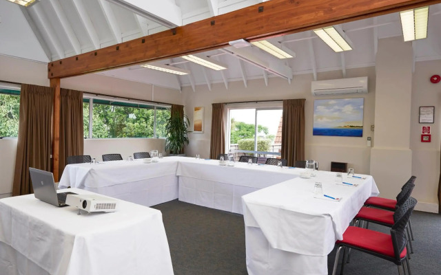 Auckland Rose Park Hotel
