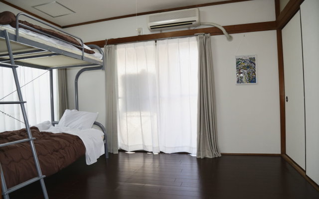 Akatsuka International Guest House Hostel