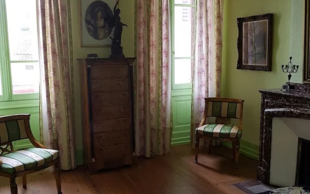 Chez Louise