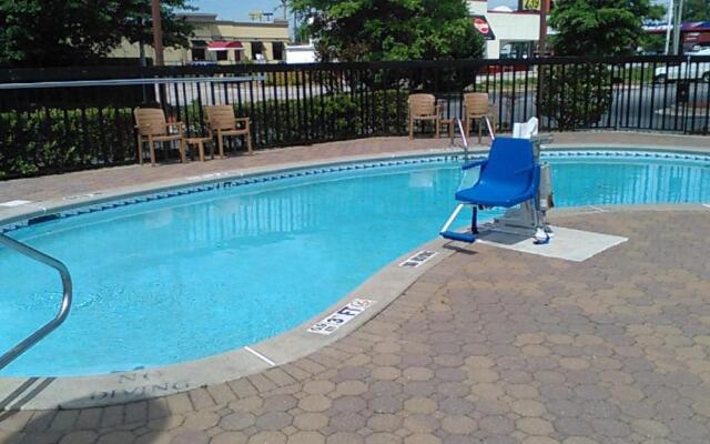 Comfort Inn & Suites Thomson