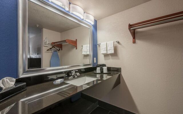 Stratford House Inns - Edmond