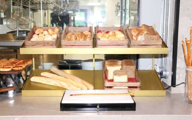 INVENTIST Hotel Sports Academy