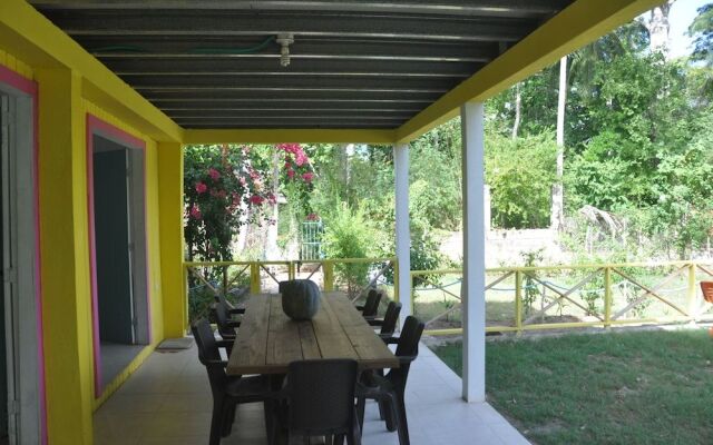 Yellow Home Casa Baja