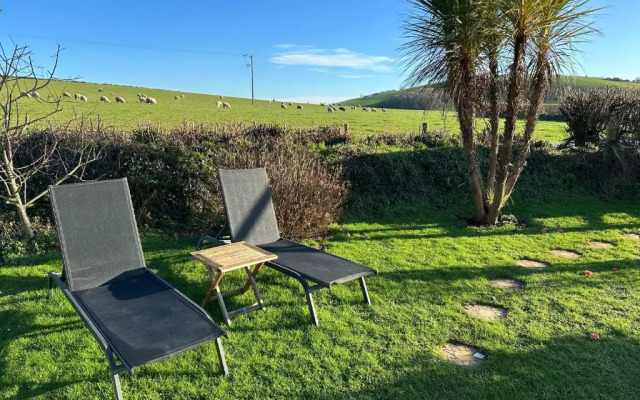 Westerley Country B & B with exclusive Guest lounge