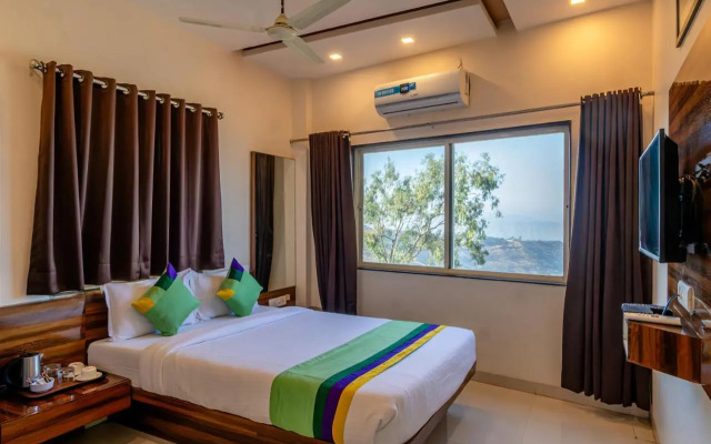 Treebo Kaizen, 3 Kms From Paragliding