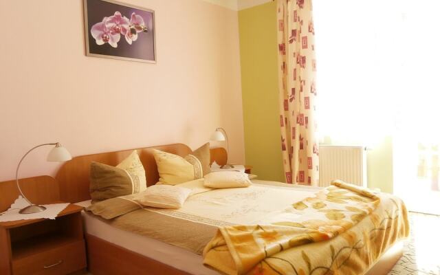 Willa Aga - Bed & Breakfast