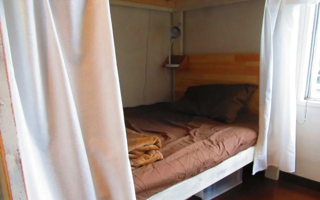 Tsuki no Yado - Hostel