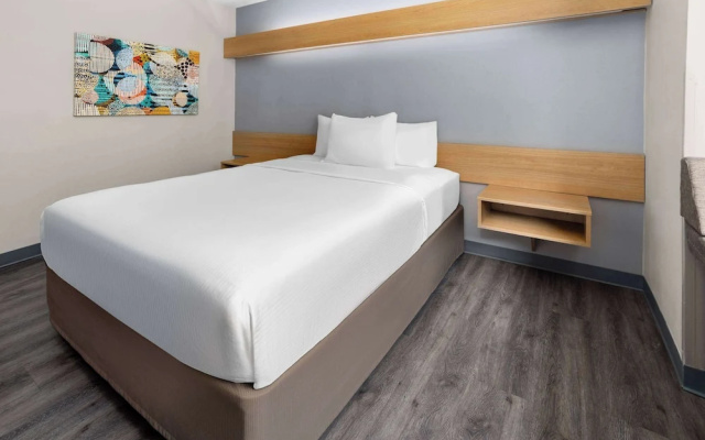 Microtel Inn Raleigh Durham Airport