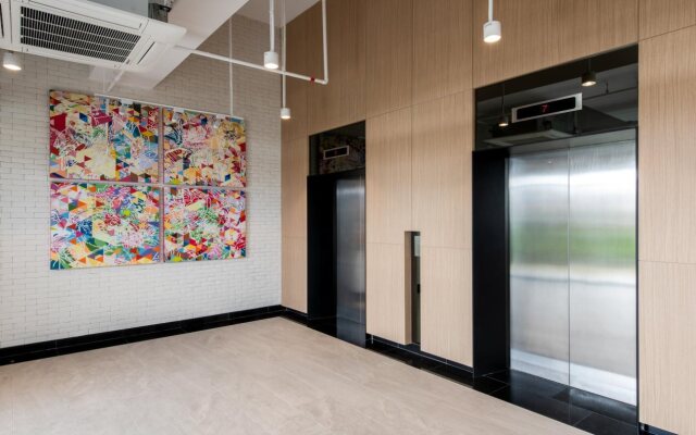 The Canvas Hotel