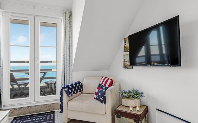 Stunning Apartment in Allinge With 1 Bedrooms and Wifi