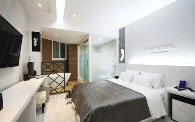 Gwangyang Geu Self Check-in Motel