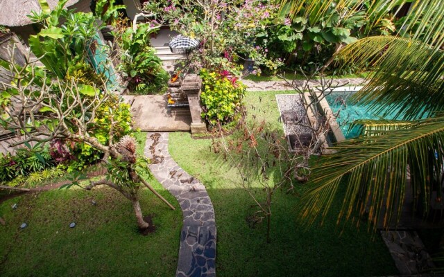 Flamboyant Villa Ubud