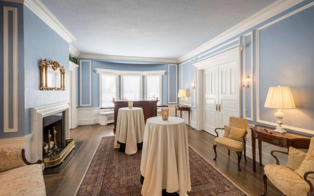 The Strathallan Rochester Hotel & Spa - DoubleTree by Hilton