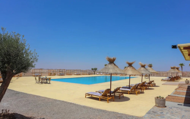 Kal Tenere Agafay Luxury Camp