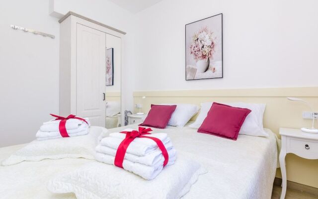 Apartments Melany