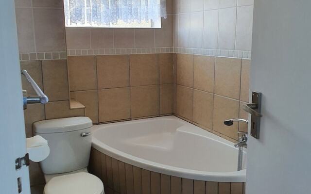 Seabrook Apartment 505 - Margate Main Beach