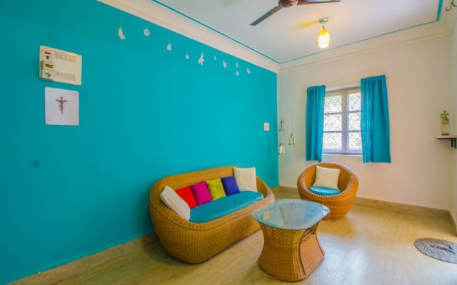 OYO 14906 Home 1BHK With Pool Carmona Beach