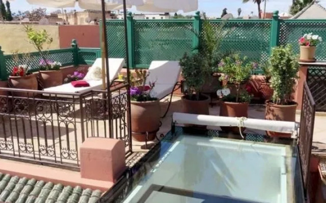 Riad La Douiria