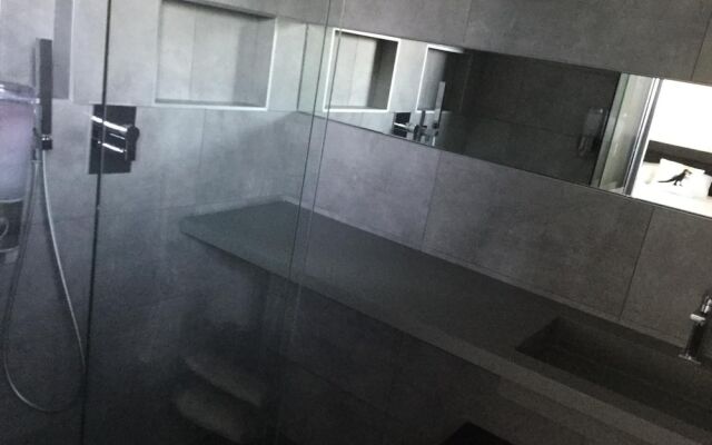 Le B Complexe Hôtel