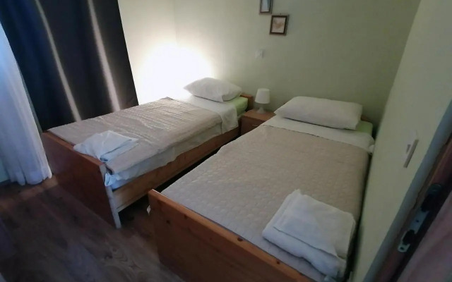 Apartments Menderi Hills