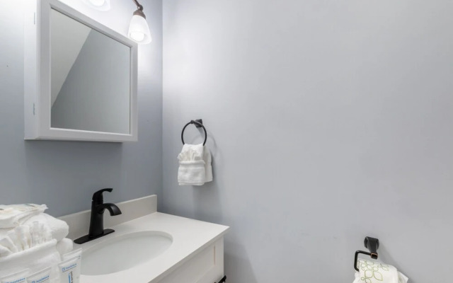 Sand Dollar 5 Leisure Bay