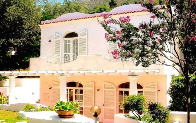 Villa Olympia