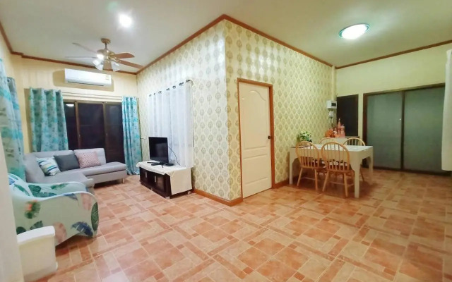 Sweet Floresta Pool Villa