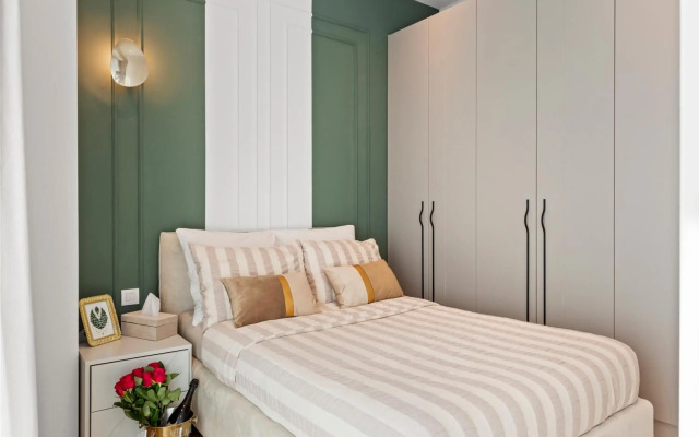 ONE Luxury Apartments