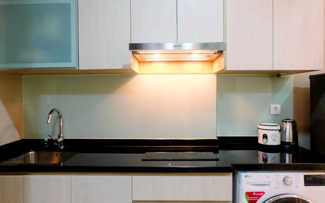 Elegant Studio Menteng Park Apartment