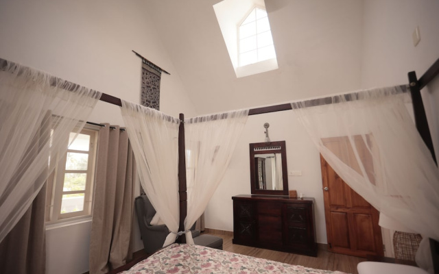 ELIVAAS Palliath House 3 BHK with Patio