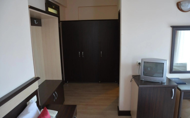 Yavuzhan Hotel