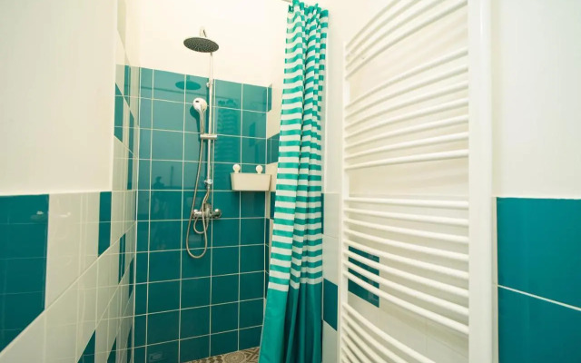 Colors Apartment