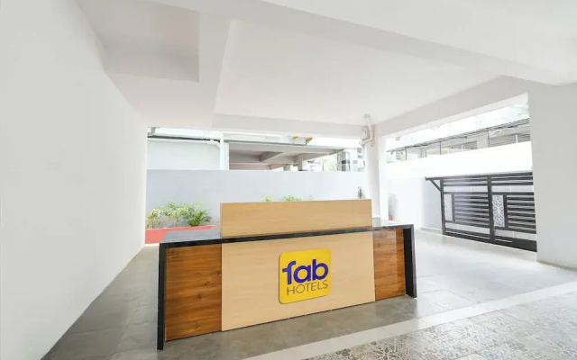 Fabhotel Navya Grand