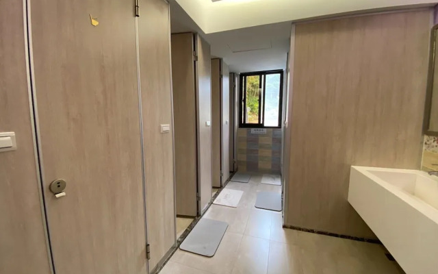 Owl Hostel