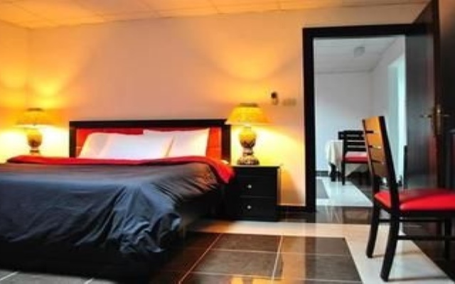 Milano Hotel Suites