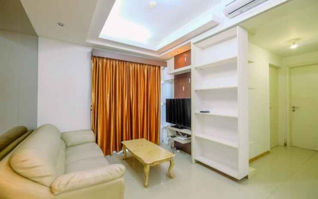Comfy and Warm 2BR Apartment at Casa Grande Residence By Travelio – Guest Rooms – Jakarta