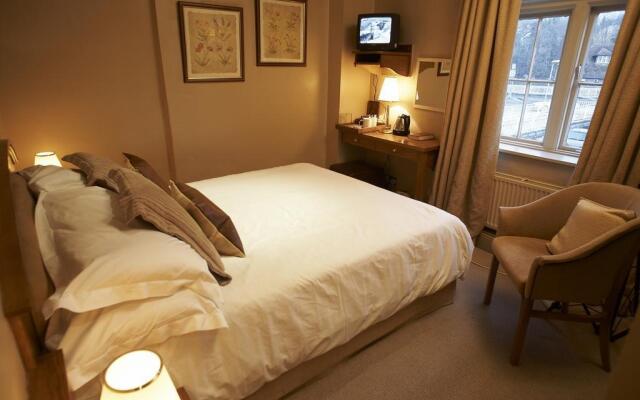 The Greyhound Inn, Pub and Rooms