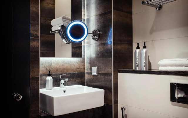 The House Boutique Suites