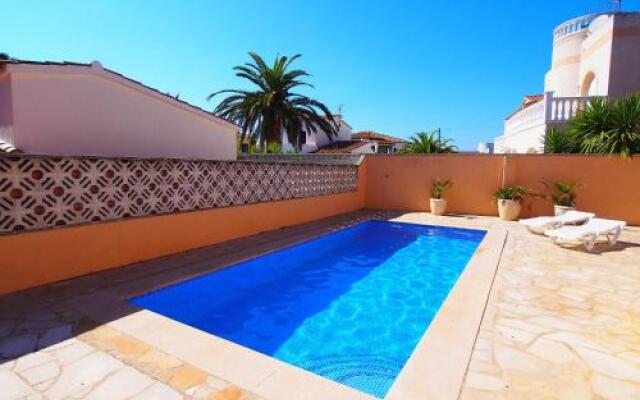 Holiday Home Carmençó 76