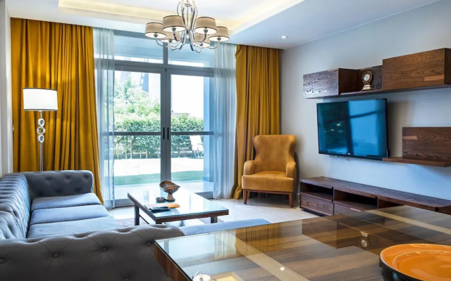 Vesta - Luxury Apt- 2BR - CFC II