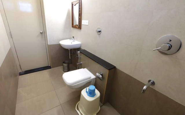 Raj Residency Hotel