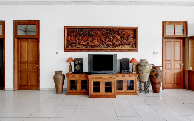 Hotel O Bimo Inn Guest House – Guest Rooms – Yogyakarta
