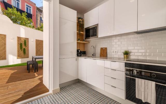 1bd Industrial-Styled Home in Lisbon by GuestReady