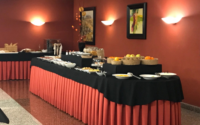 Hotel Restaurant Bon Retorn
