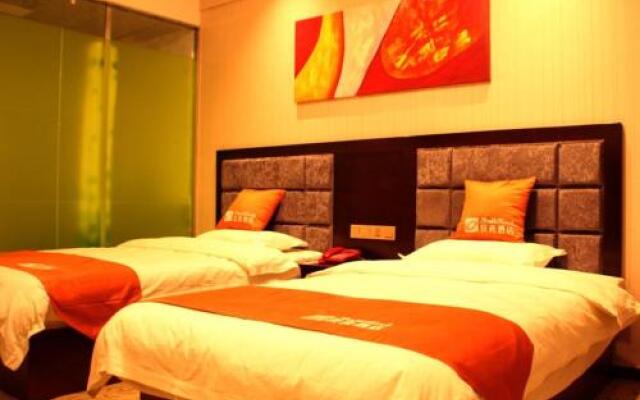 Shell Zhangye Ganzhou Area East Street Drum Tower Hotel