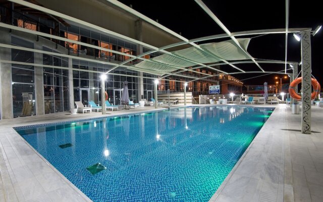Aquaduct Hotel