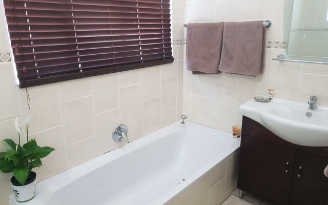 Villa Botanica Executive Guest House