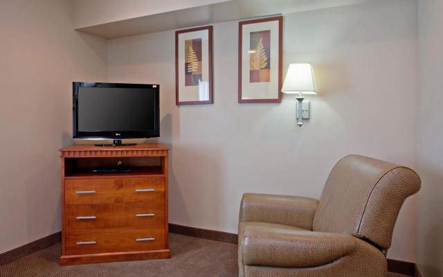 Candlewood Suites LAX Hawthorne by IHG